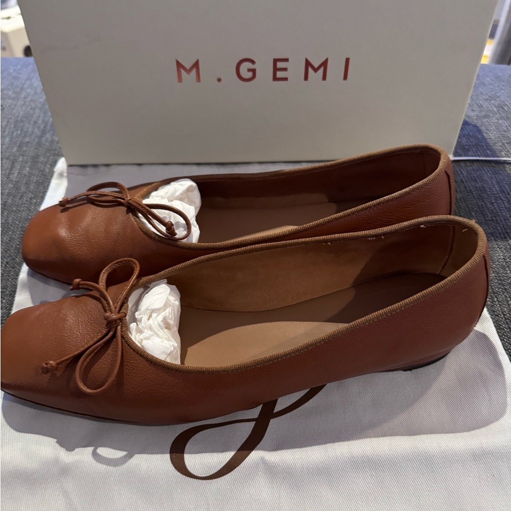 M. Gemi Danza Flat 38.5 Lightly Used